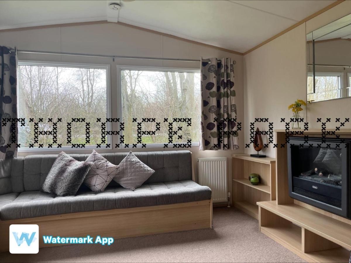 Caravan On Haven Site Cleethorpes